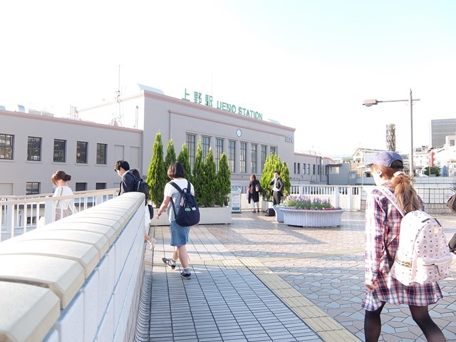 上野駅前無料喫煙所